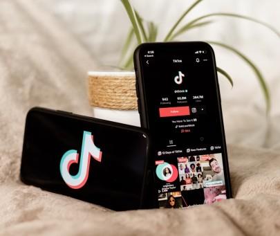 短視(shi)頻素(su)材(cai)包(bao)